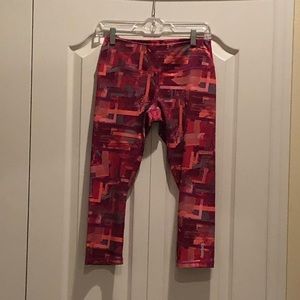 MOVING SALE Reebok Women’s Fitness crop pants